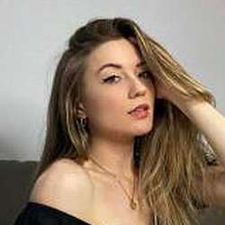 AddieMarie's Chat & Dating Profile