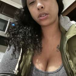 AsianAngel212's Chat & Dating Profile