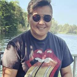 Barongbali's Chat & Dating Profile