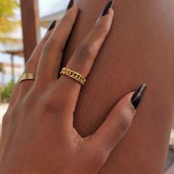 Bellepre's Chat & Dating Profile
