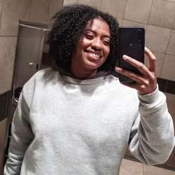 CamilaFy's Chat & Dating Profile