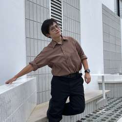 Chin's Chat & Dating Profile