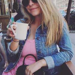 ColleenG's Chat & Dating Profile