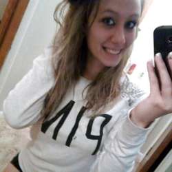 Danielle3's Chat & Dating Profile