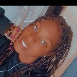 Desdemona489's Chat & Dating Profile