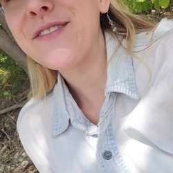 DutchDiapergirl's Chat & Dating Profile