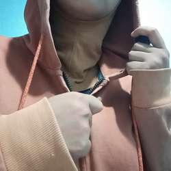 HeiChi's Chat & Dating Profile