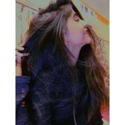 Ishika's Chat & Dating Profile