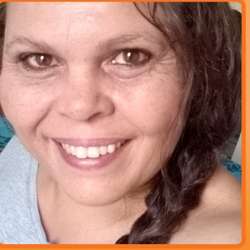 Jewel's Chat & Dating Profile