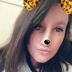 Katie123's Chat & Dating Profile