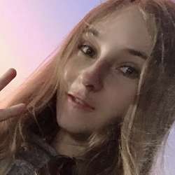 KatieF's Chat & Dating Profile