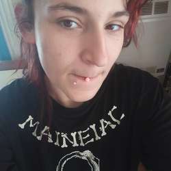 Kitten19965's Chat & Dating Profile