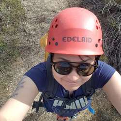 Ladygringko's Chat & Dating Profile