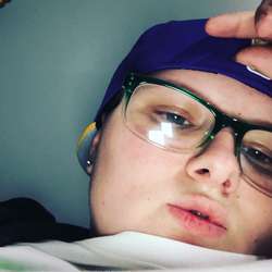 Leanna17's Chat & Dating Profile