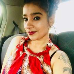 Lesbianlover007's Chat & Dating Profile