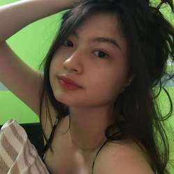Lily20's Chat & Dating Profile