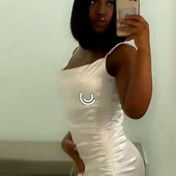 Lipsy's Chat & Dating Profile