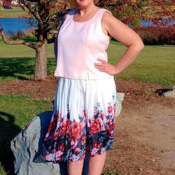 Lisa45's Chat & Dating Profile