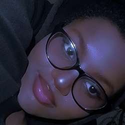 Lixy's Chat & Dating Profile
