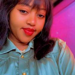 Lizzychioma's Chat & Dating Profile