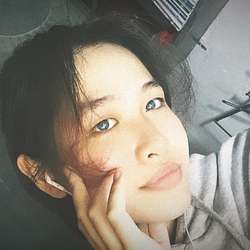 MarieDang's Chat & Dating Profile
