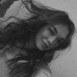 Marimmm's Chat & Dating Profile