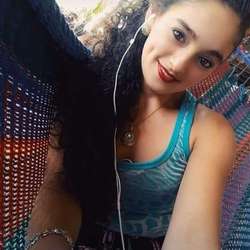 Mayra's Chat & Dating Profile