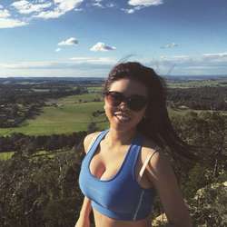 Nelly26's Chat & Dating Profile