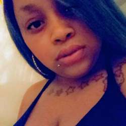 PolyLove33's Chat & Dating Profile
