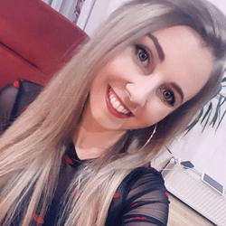 Sammi's Chat & Dating Profile