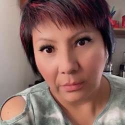 Sexyles's Chat & Dating Profile