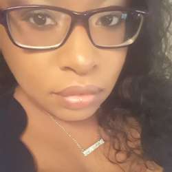 Shaylynne's Chat & Dating Profile