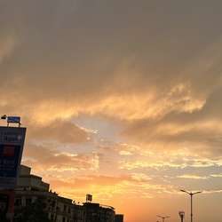 Shriya's Chat & Dating Profile
