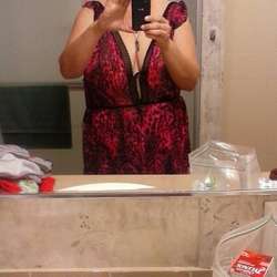 Sugerpuff78's Chat & Dating Profile
