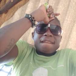 Tatah32's Chat & Dating Profile