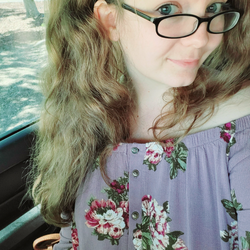 VickiGrl's Chat & Dating Profile