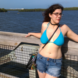 VictoriaH's Chat & Dating Profile