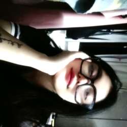 Viyana's Chat & Dating Profile