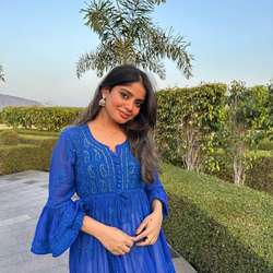 arushi009's Chat & Dating Profile