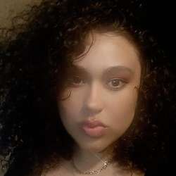 cassmariee99's Chat & Dating Profile