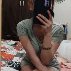 herahere69's Chat & Dating Profile