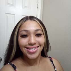 hotlilmama19's Chat & Dating Profile