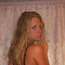 kacilacey's Chat & Dating Profile