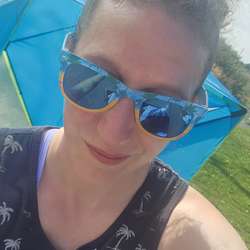 meljen's Chat & Dating Profile