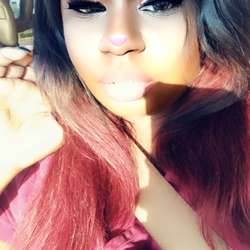 neichee90's Chat & Dating Profile
