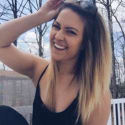 sandy444's Chat & Dating Profile